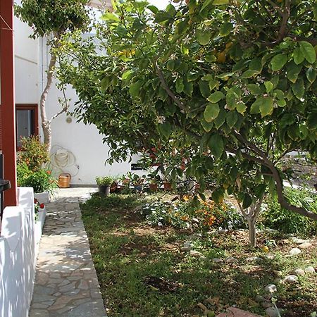 Helios Serifos Livadi  Екстер'єр фото